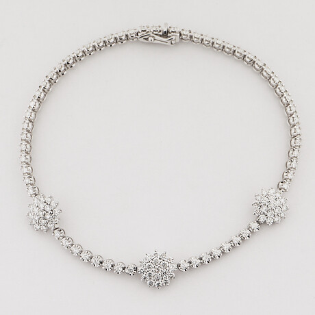 Bracelet with brilliant cut diamonds approx. 1.90 Armband med briljantslipade diamanter ca 1,90 ct