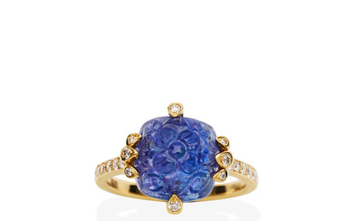 CARVED SAPPHIRE AND DIAMOND RING