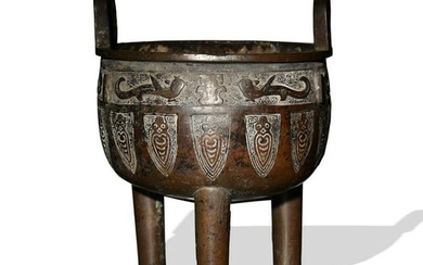 Chinese Bronze Ding, 18-19th Century