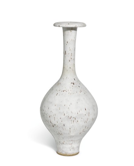 DAME LUCIE RIE | LONG NECKED VASE