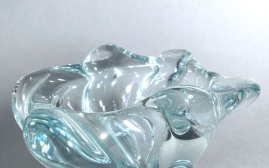 DAUM Vase en cristal, signé H. 12,5 cm On y joint : un petit lot...