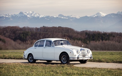 Daimler V8 2,5l La vieille marque anglaise... - Lot 46 - Arteal