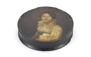 Early 19th century circular papier-mâché snuff box by