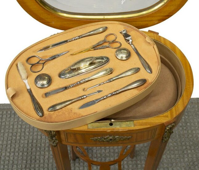 FINE FRENCH MAHOGANY CASED 950 SILVER MANICURE SET