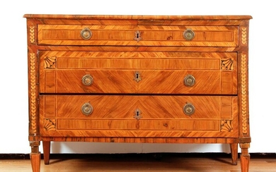 French Chest of Drawers with extensive inlay, early