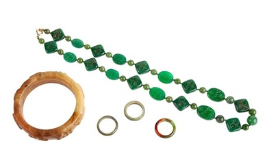 GROUPING of CARVED CHINESE HARDSTONE JEWELRY