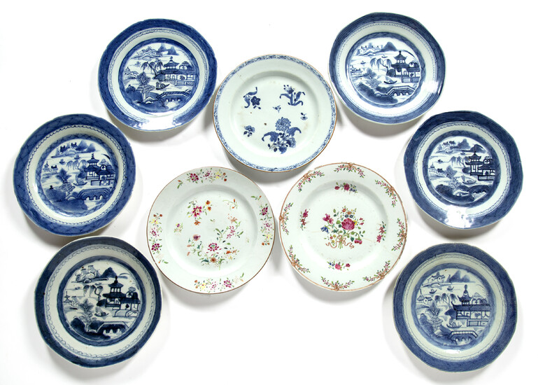 Group of nine blue and white and famille rose plates...
