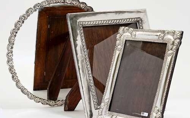 LOT COMPRISING TWO LARGE PICTURE FRAMES AND A MIRROR