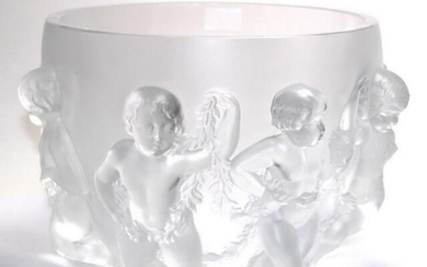 Large Lalique Crystal Luxemberg Cherub Bowl