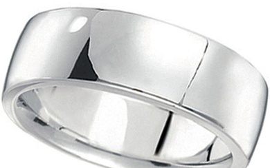Mens Wedding Band Low Dome Comfort-Fit in 14k White Gold 7 mm
