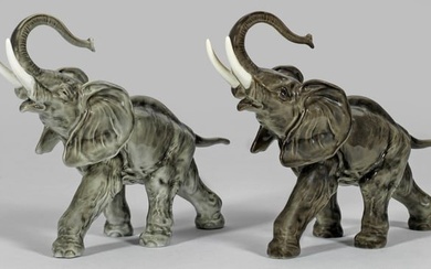 Paar Elefanten-Figuren