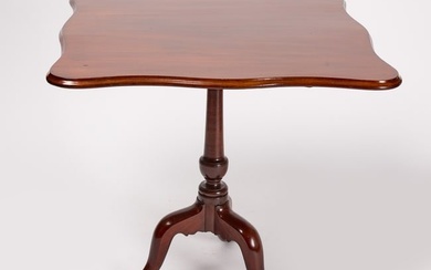 Queen Anne Tilt-Top Table
