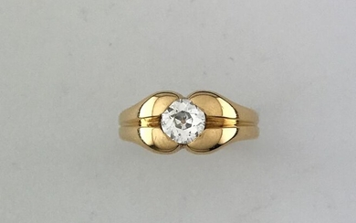 Ring in 750°/°° gold set with a diamond TA of 0,60 ct, (lack of material), TD 53, Gross weight: 6,9g