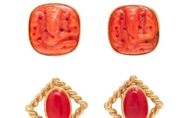 TWO PAIRS OF YELLOW GOLD AND CORAL CLIP EARRINGS
