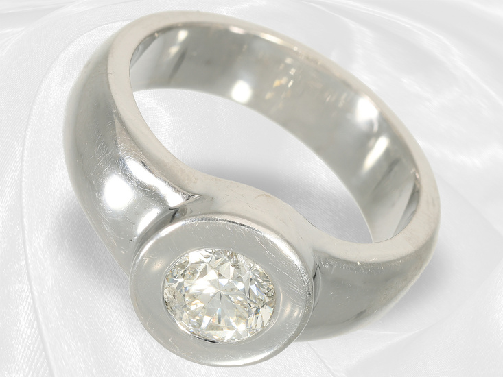 Very solid solitaire/brilliant-cut diamond gold ring, brilliant-cut diamond of approx. 1.6ct, with valuation certificate
