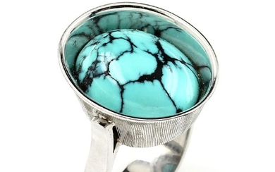 18 kt gold ring with turquoise , WG...