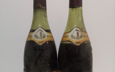 2 Bouteilles CÔTE-RÔTIE Cuvée réservée - Dervieux-Thaize 1977 Étiquettes tachées, légèrement abimées. Basses. 1 capsule...