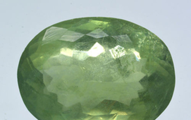 Green fluorite - 57.81 ct