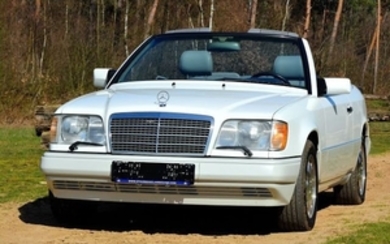 Mercedes-Benz - 320 CE- 1994