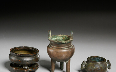 (3) miniature Chinese bronze censers