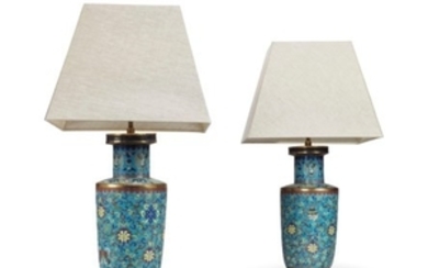 A PAIR OF CHINESE CLOISONNE ENAMEL VASE LAMPS, LATE 19TH/EARLY 20TH CENTURY