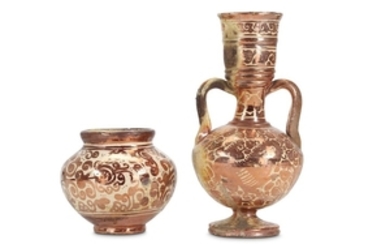 A PAIR OF HISPANO-MORESQUE COPPER-LUSTRE POTTERY VASES Post-Nasrid...