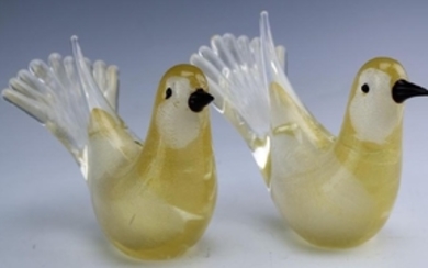 Pair Italian Murano Art Glass LOVE Birds Peace Doves