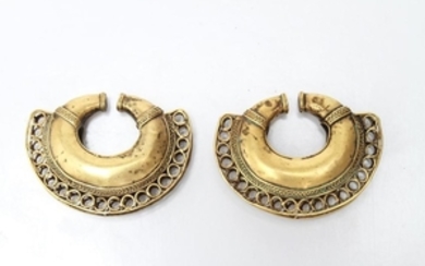 Pre-Columbian Quinbaya / Tairona Gold Earrings Pr