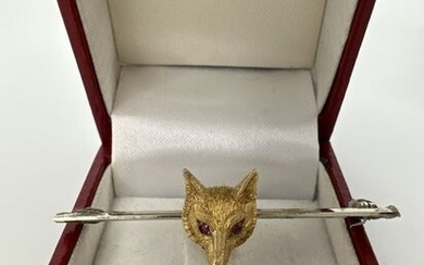 9 carat and ruby fox riding brooch, English,c1920
