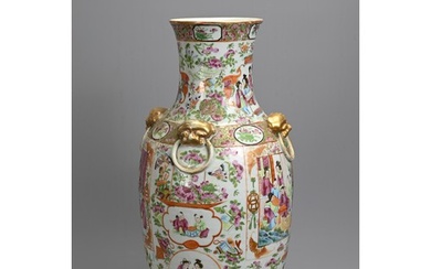 A CHINESE CANTON FAMILLE ROSE PORCELAIN VASE, 19TH CENTURY. ...
