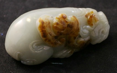 A HETIAN JADE PENDANT SHAPED WITH BEAST