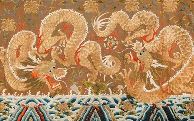A LARGE CHINESE EMBROIDERED SILK 'DRAGON' PANEL QING DYNASTY Brightly...