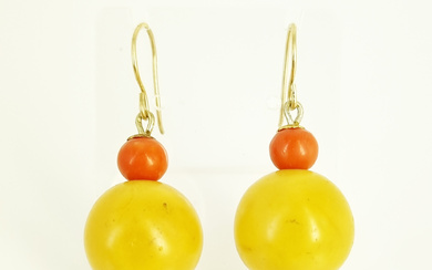A PAIR OF BALTIC BUTTERSCOTCH AMBER AND CORAL DROP EARRINGS