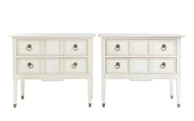 A Pair of Hickory White Contemporary Bedside Chests