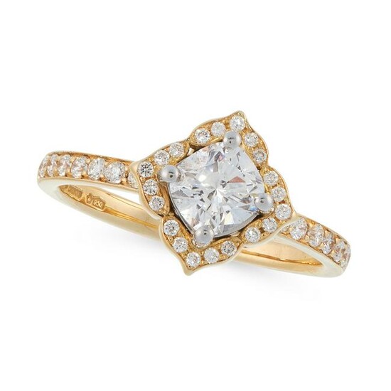 A SOLITAIRE DIAMOND ENGAGEMENT RING in 18ct yellow