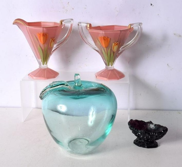 A collection of decorative glassware items, including a hand blown apple. Largest 15cm (4).