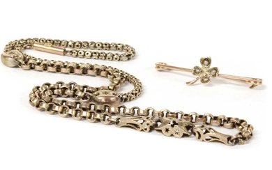 A gold fancy link chain