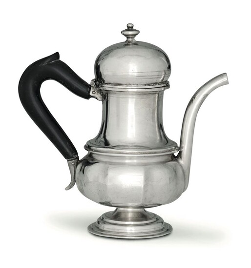 A teapot, C. Drentwett, Ausburg, 1720s (?)
