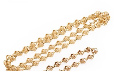 An 18ct gold fancy link necklace and bracelet set, by UnoAErre