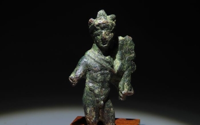 Ancient Roman Bronze Solid Very nice Lar of God Hermes. c. 1st - 2nd Century AD. 7,3 cm H.