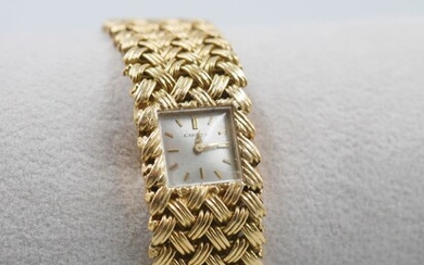 CARTIER. Montre bracelet de dame en or jaune... - Lot 47 - Copages Auction Paris