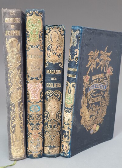 CARTONNAGES ROMANTIQUES. - Ensemble 4 volumes petit in-8, cartonnages d éditeurs ornés de fers dorés...