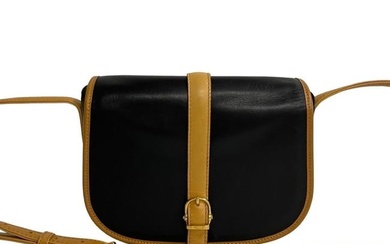 CELINE Metal fittings leather shoulder bag pochette sacoche black beige 97367