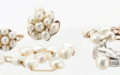 Cultured pearl, diamond, gold jewelry suite