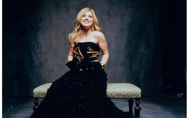 Danny Clinch (b. 1964), Kelly Clarkson at the Grammys (2006)