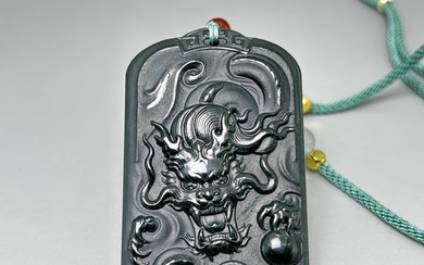 Dragon Pendant - Nephrite Jade - China (No Reserve Price)