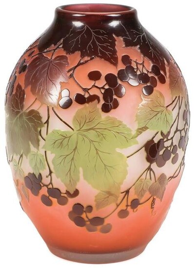 EXCEPTIONAL GALLE FRENCH CAMEO GLASS VASE C. 1900