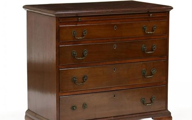 English Chippendale Mahogany Bachelor's Chest of