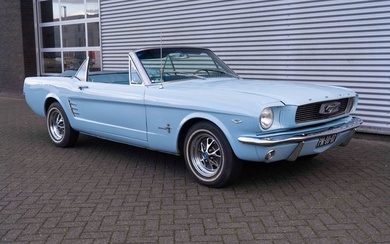 Ford - Mustang Convertible V8 - 1966
