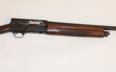 Fusil semi-automatique Browning Auto 5 calibre 12/65, version primitive, sureté à l’avant du pontet, bascule...